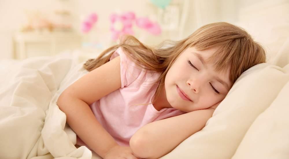 Choosing the right mattress firmness for your toddler or child - Eco Kids